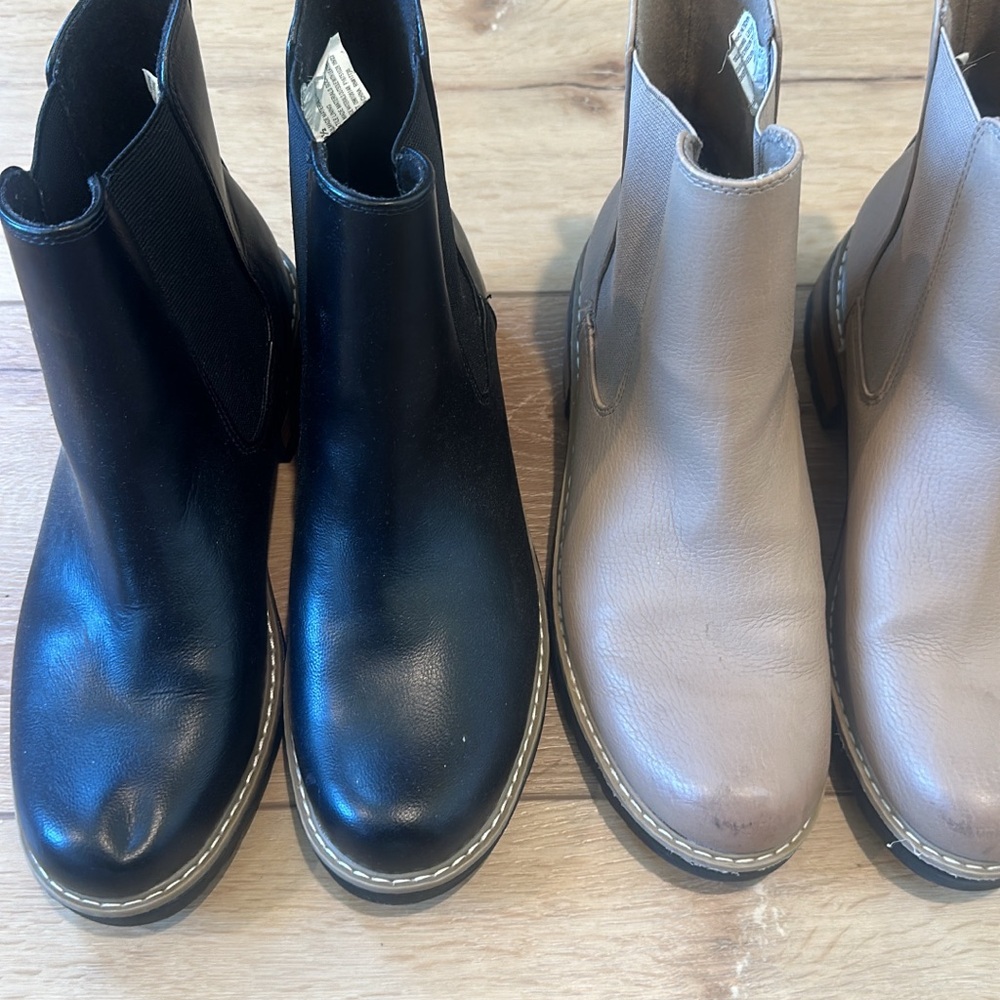 Universal Thread Black and Tan Combat Boots